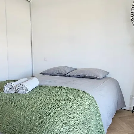 L'exquis 800m Et Croisette